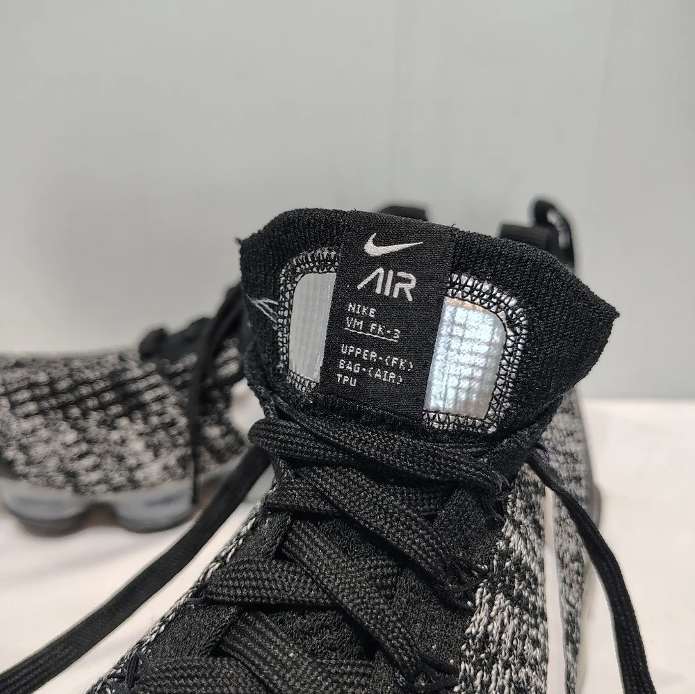 Nike Air VaporMax Flyknit 3 Black White Oreo Running Shoes Men’s Size 9